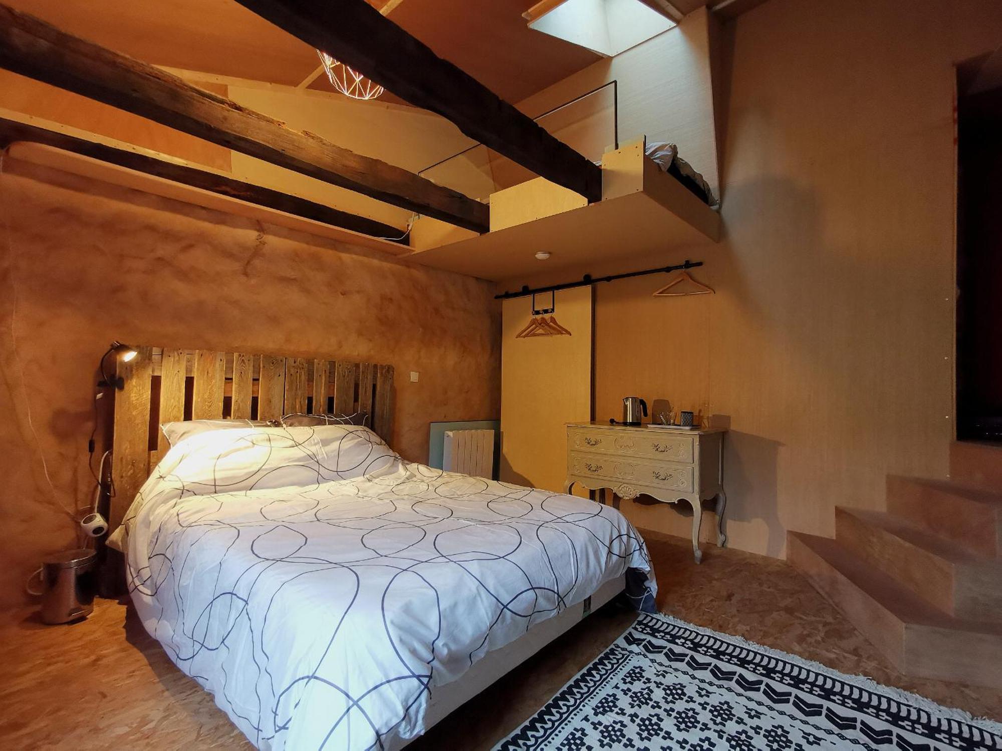 Chambres Des Forges Cellefrouin Екстериор снимка